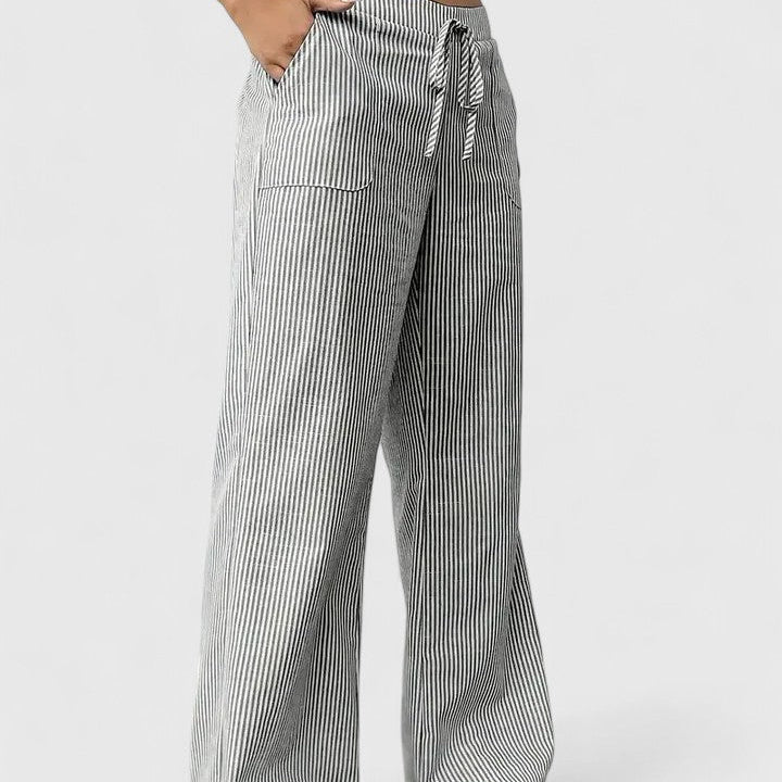 Dominique | Široke udobne pantalone sa elegantnim detaljima