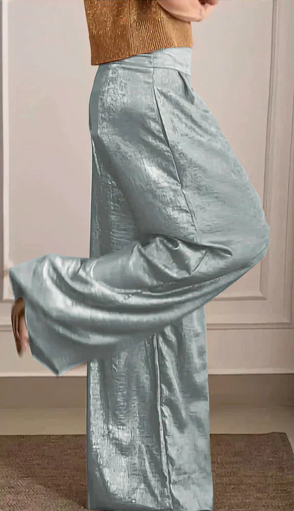 Irene – Elegantni dvodelni komplet sa topom i pantalonama