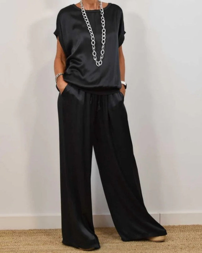Mariare – Minimalistički komplet sa topom i pantalonama