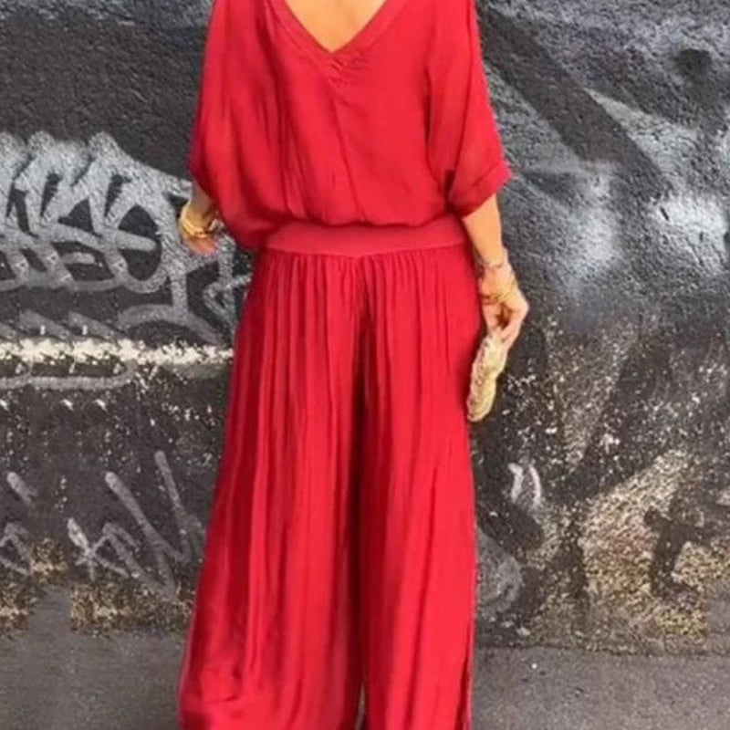 Astride – Elegantni komplet sa bluzom i širokim pantalonama