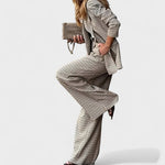 Carlota – Elegantni komplet sa blejzerom i pantalonama