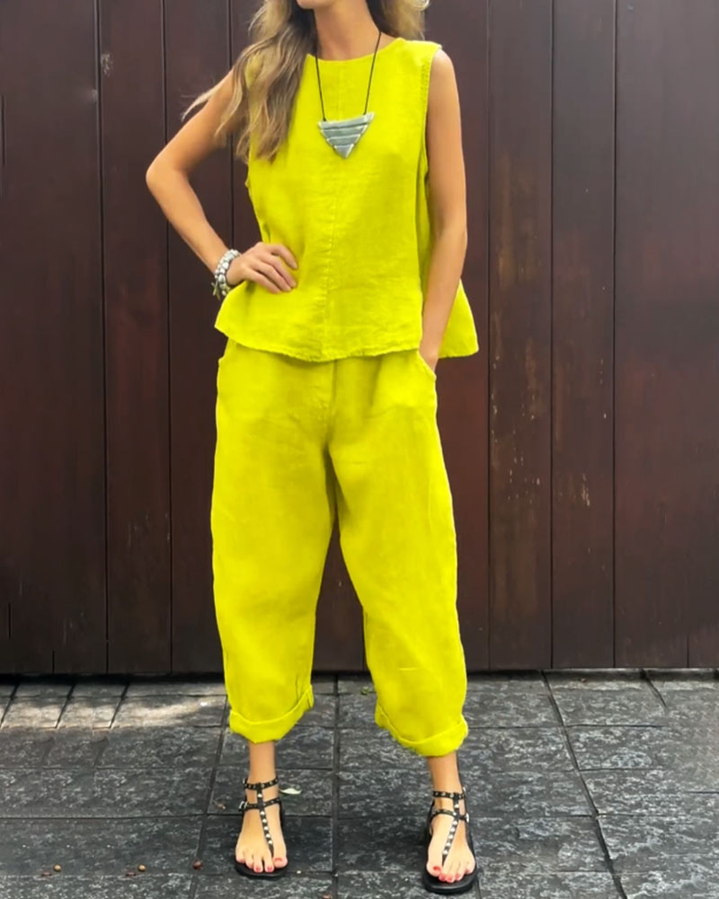 Zena – Komplet sa topom i pantalonama