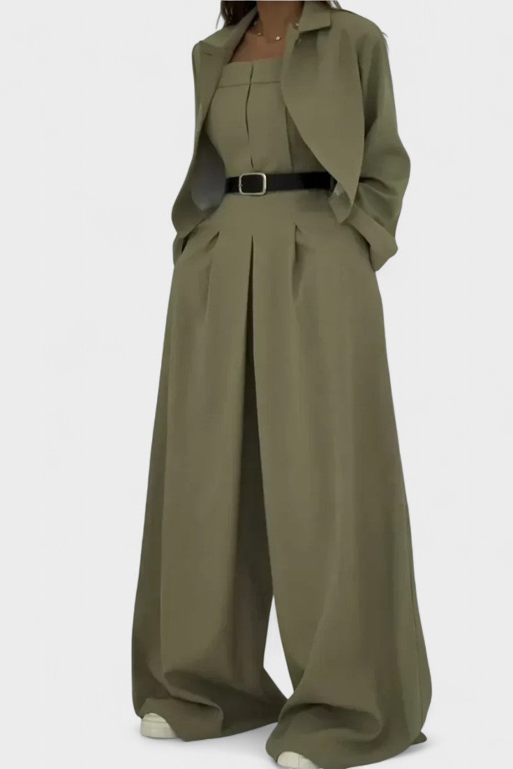 Aritzia – Elegantni dvodelni komplet sa kombinezonom i kaputom
