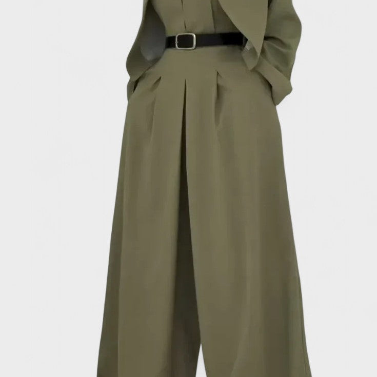Aritzia – Elegantni dvodelni komplet sa kombinezonom i kaputom