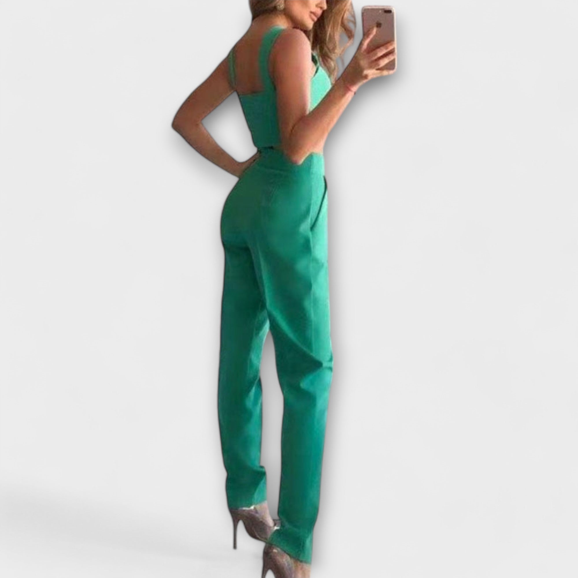 Selina – Elegantni trodelni komplet sa blejzerom, topom i pantalonama