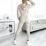 Kalina – Elegantni dvodelni komplet sa topom i pantalonama