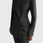 Jolene – Elegantni komplet sa blejzerom i pantalonama