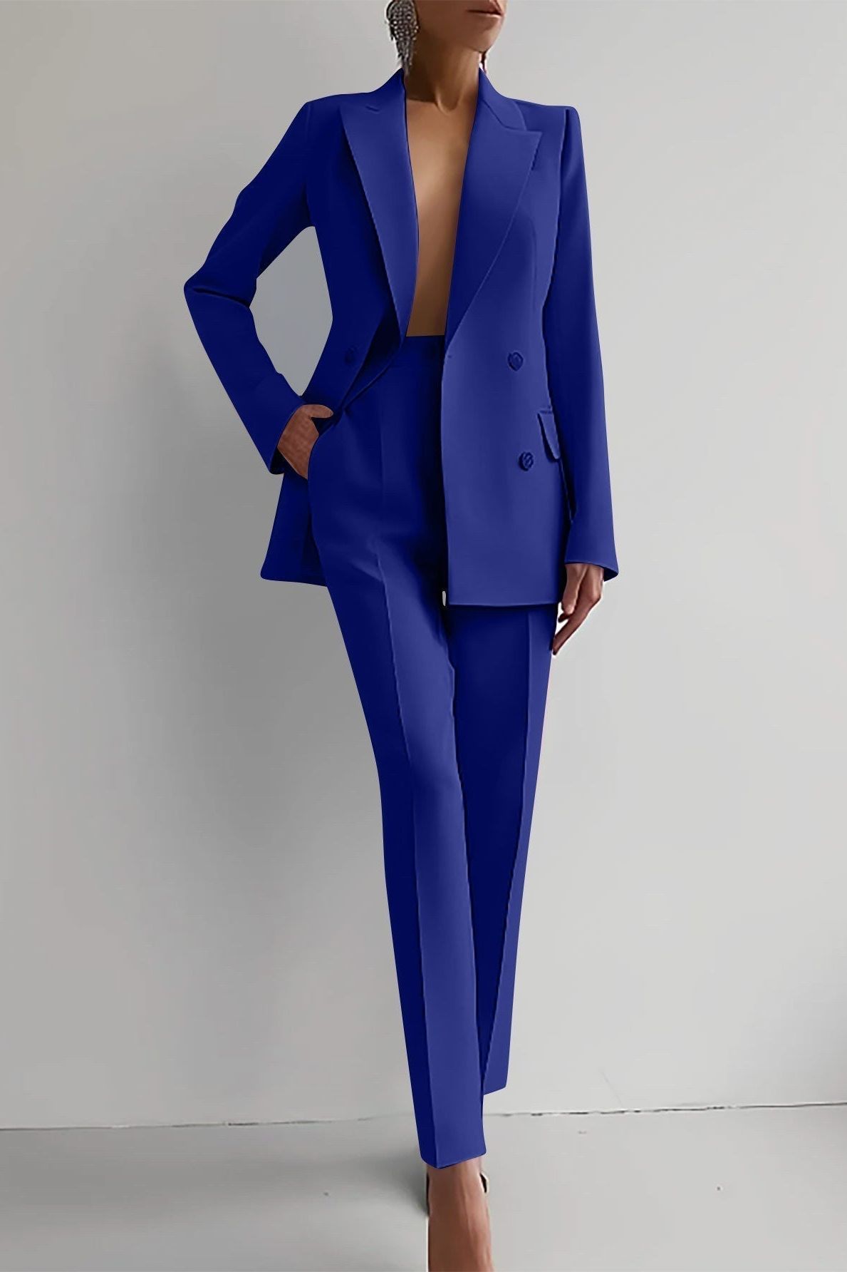 Maddie – Elegantni komplet sa blejzerom i pantalonama