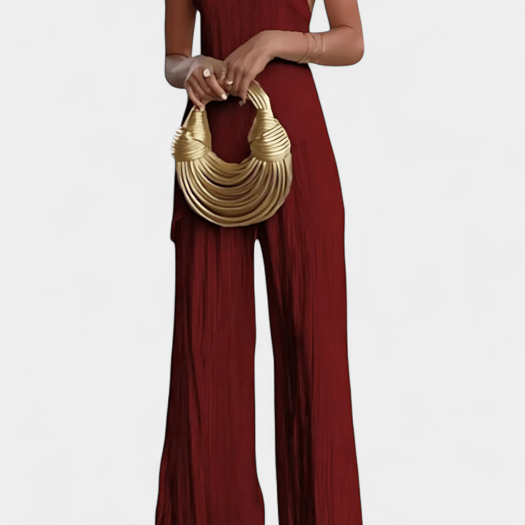 Pilarica – Elegantni komplet sa topom i pantalonama