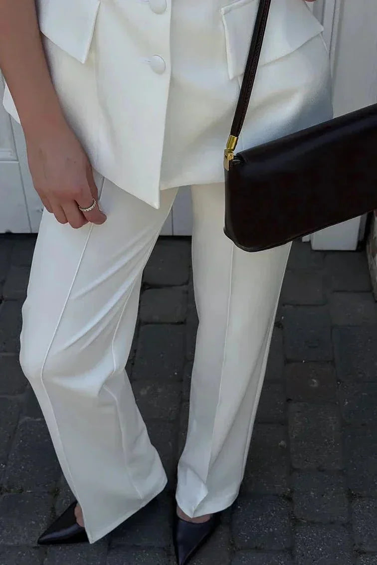 Portofino – Elegantni komplet sa prslukom i širokim pantalonama