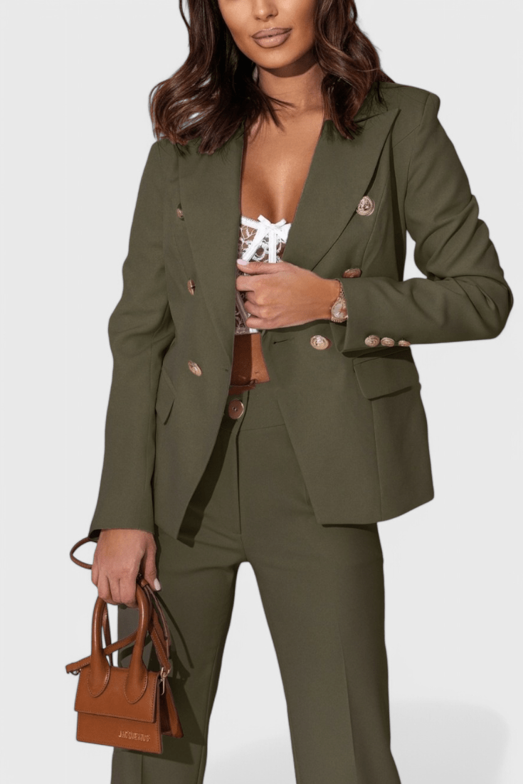 Rosalind – Elegantni komplet sa blejzerom i pantalonama
