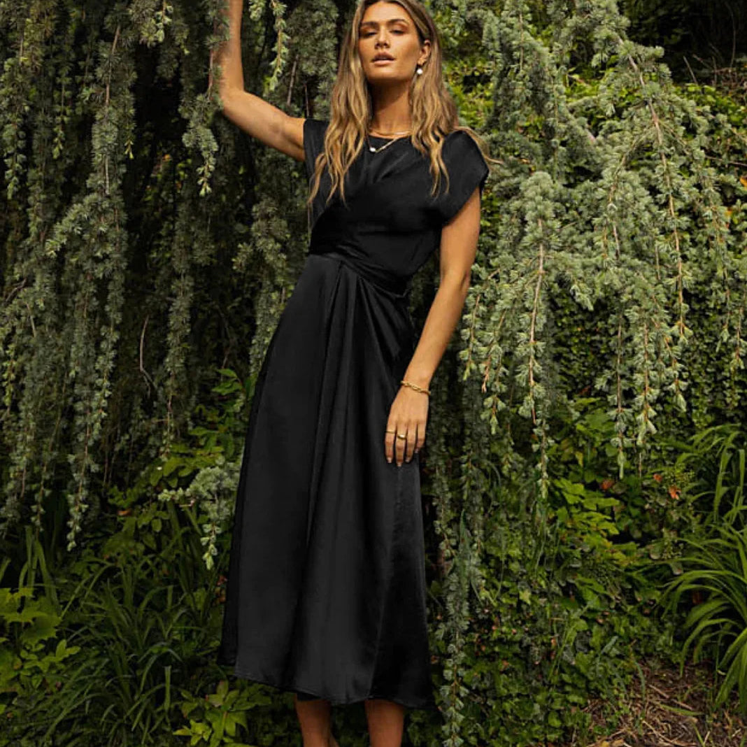 Kyra™ | Elegantna satenska haljina