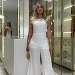 Katalina – Elegantni čipkani kombinezon