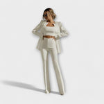 Selina – Elegantni komplet sa blejzerom i pantalonama