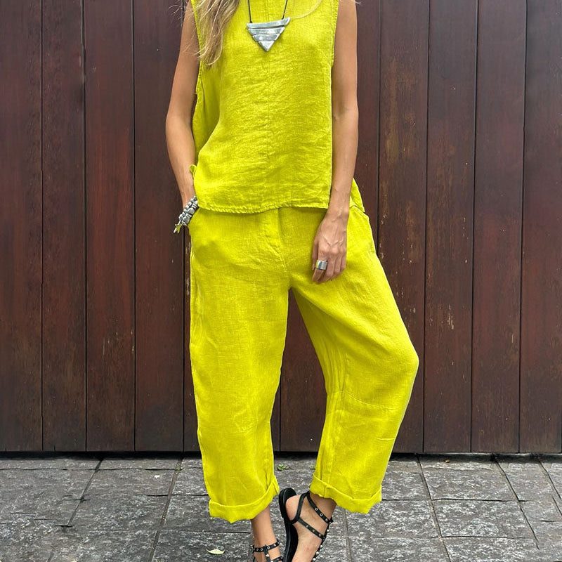 Zena – Komplet sa topom i pantalonama