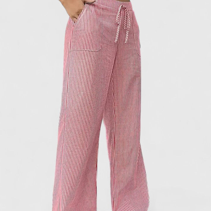 Dominique | Široke udobne pantalone sa elegantnim detaljima