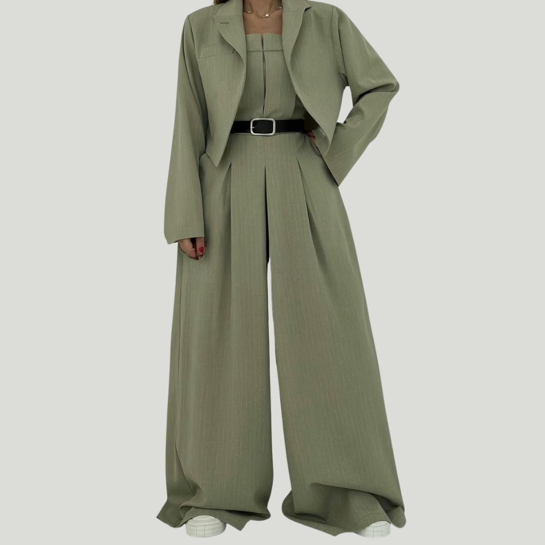 Julia – Elegantni trodelni komplet sa topom, pantalonama i jaknom